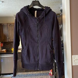 womens lululemon hoodie